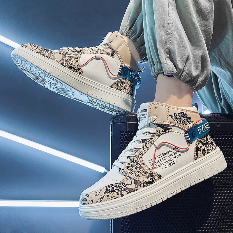High-gang men's shoes winter anti-skid teen sneakers sports leisure students fall with small white shoes