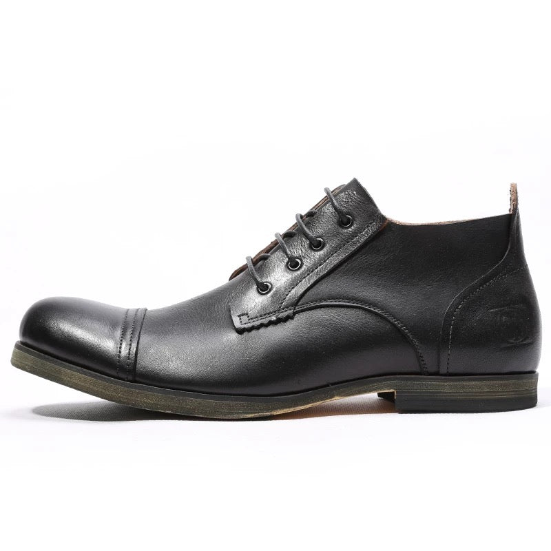 leather shoes for men, summer distressed leather shoes, British style Korean version breathable men's shoes, formal leather shoes, trendy.