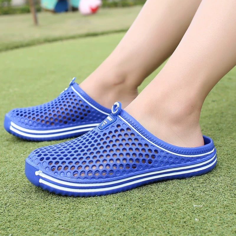 slip-on shoes for men and women, couple's style, garden shoes, holes shoes, beach shoes, breathable, casual, non-slip.