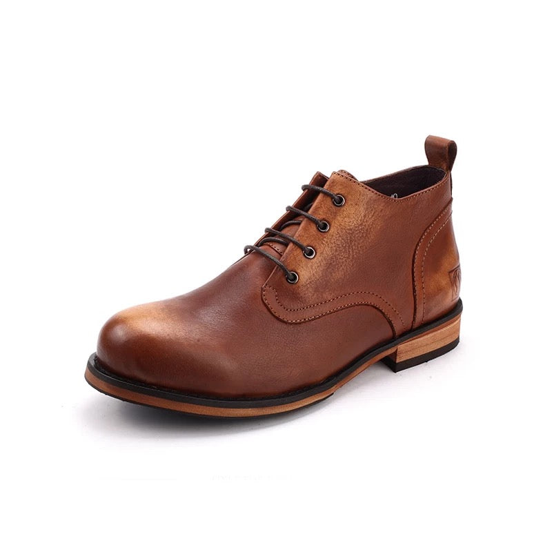 men's shoes high-top leather boots, trendy retro fashion, European and American style, round toe, British style, aged effect, sole stitching.