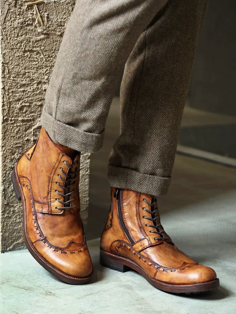 Autumn and winter vintage Martin boots for men, genuine leather handcrafted, distressed finish, casual leather boots, cowhide sole, versatile work boots, high-quality men's footwear.