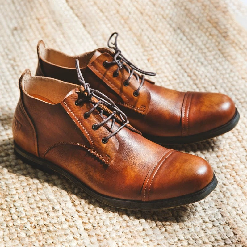 leather shoes for men, summer distressed leather shoes, British style Korean version breathable men's shoes, formal leather shoes, trendy.