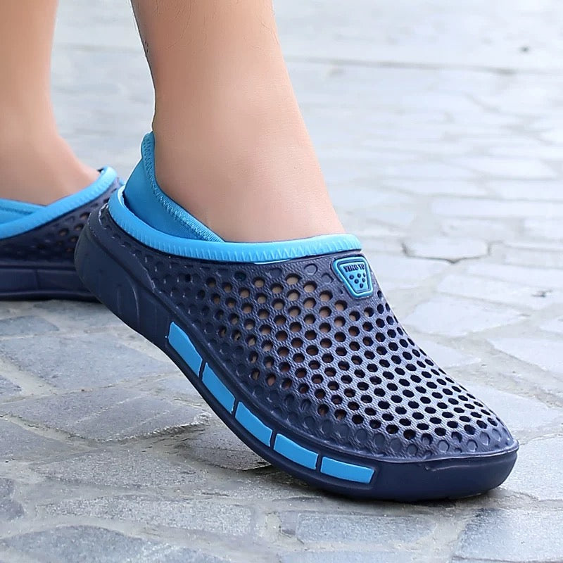 flip-flops, back straps, summer breathable outdoor shoes.
