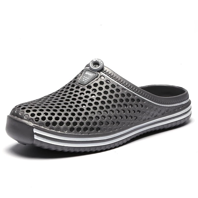 slip-on shoes for men and women, couple's style, garden shoes, holes shoes, beach shoes, breathable, casual, non-slip.
