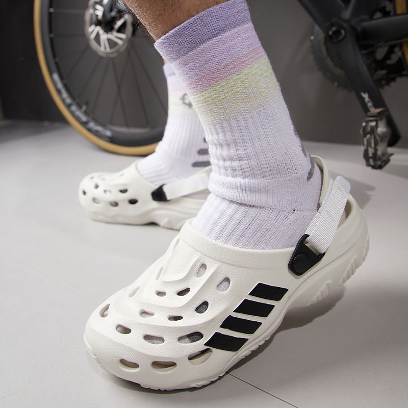 Outside the hole shoes men summer new EVA thick soles fashion trend outdoor climbing beach can drive two slippers